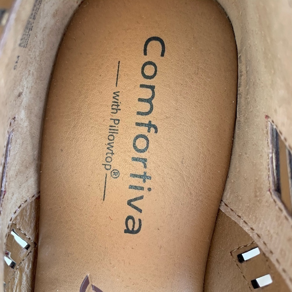 Comfortiva Riley Open Toe Red Leather Laser Cutout Detailed Boho Sandals Size 6 - Picture 10 of 16